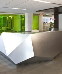 Quầy lễ tân cho showroom 3