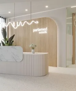 Xu hướng thiết kế quầy lễ tân năm nay 2