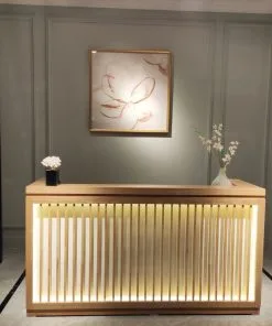 Quầy thu ngân gỗ tự nhiên 3