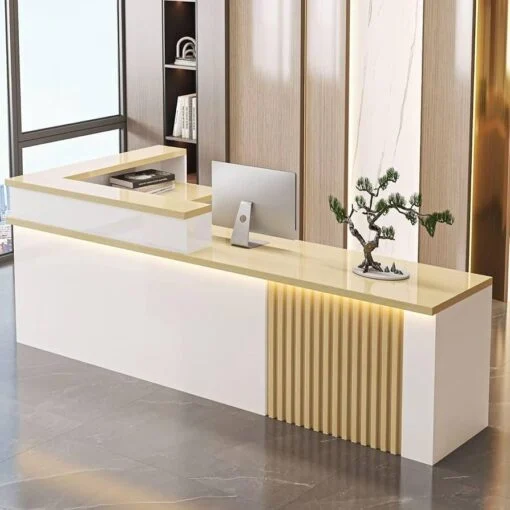 Quầy thu ngân gỗ tự nhiên 4