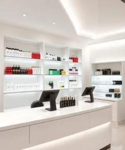 Quầy thu ngân có kệ trưng bày