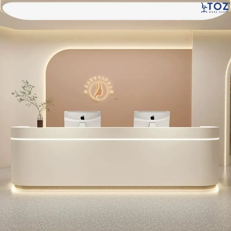 Quầy lễ tân chữ L phong cách Luxury sang trọng
