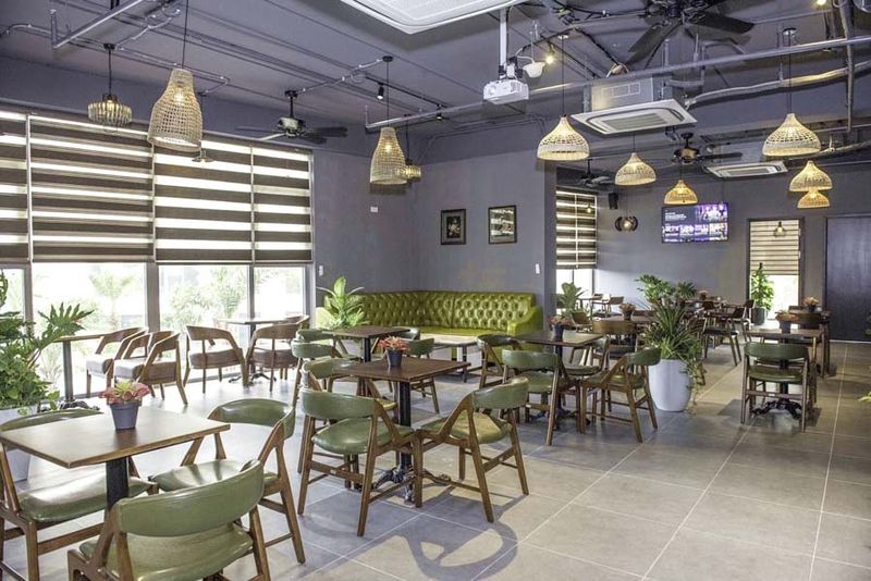 Thi Công Trần Quán Cafe 1 Thiết kế trần quán cafe
